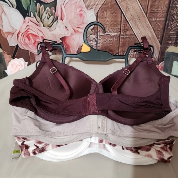 New Set Of 3 36B Tahari Full Frame Padded Bras - Picture 7 of 8